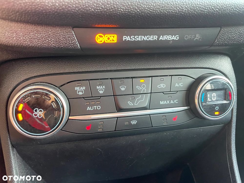 Ford Fiesta 1.1 COOL&CONNECT - 14
