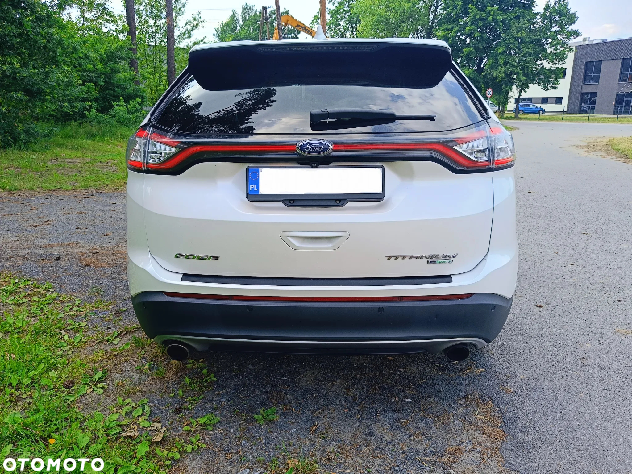 Ford Edge - 10