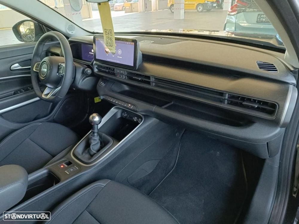 Jeep Avenger 1.2 GSE T3 Altitude - 4