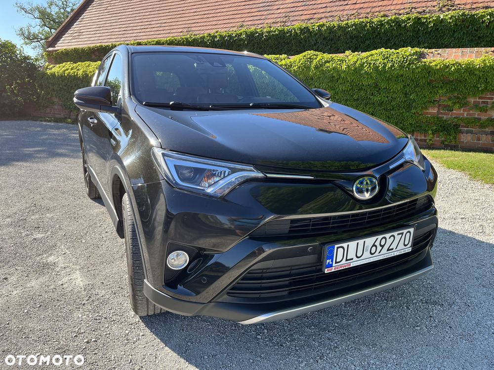 Toyota RAV4 - 3
