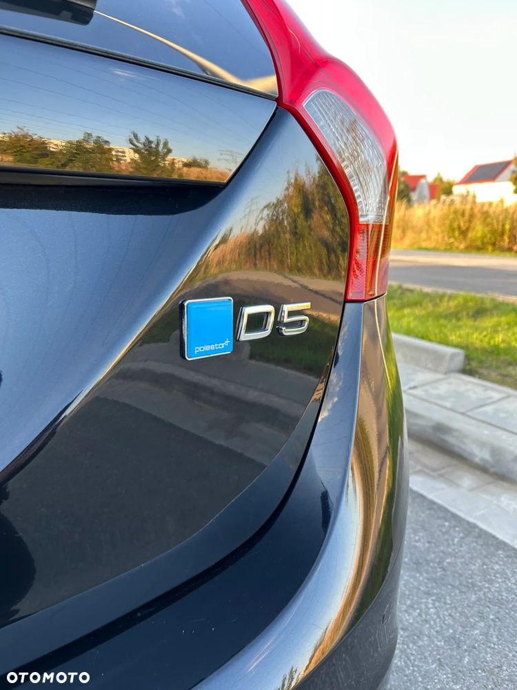 Volvo V60 D5 Summum - 10