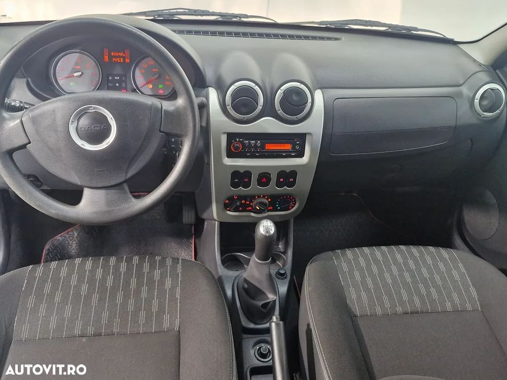 Dacia Logan 1.2 16V Laureate - 3