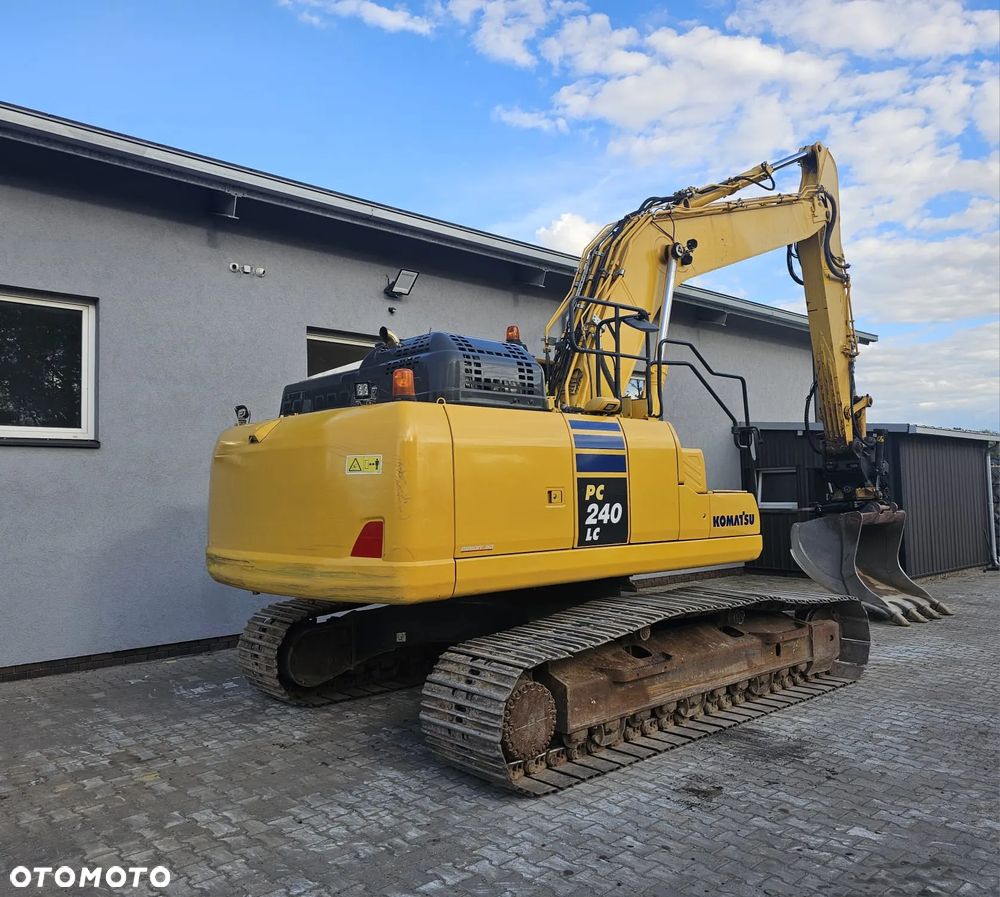 Komatsu PC240LC-11 5284h - 3