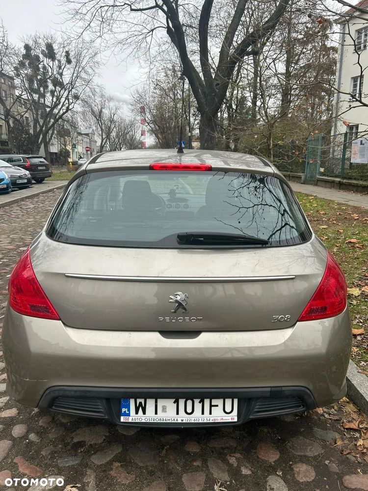 Peugeot 308 - 3