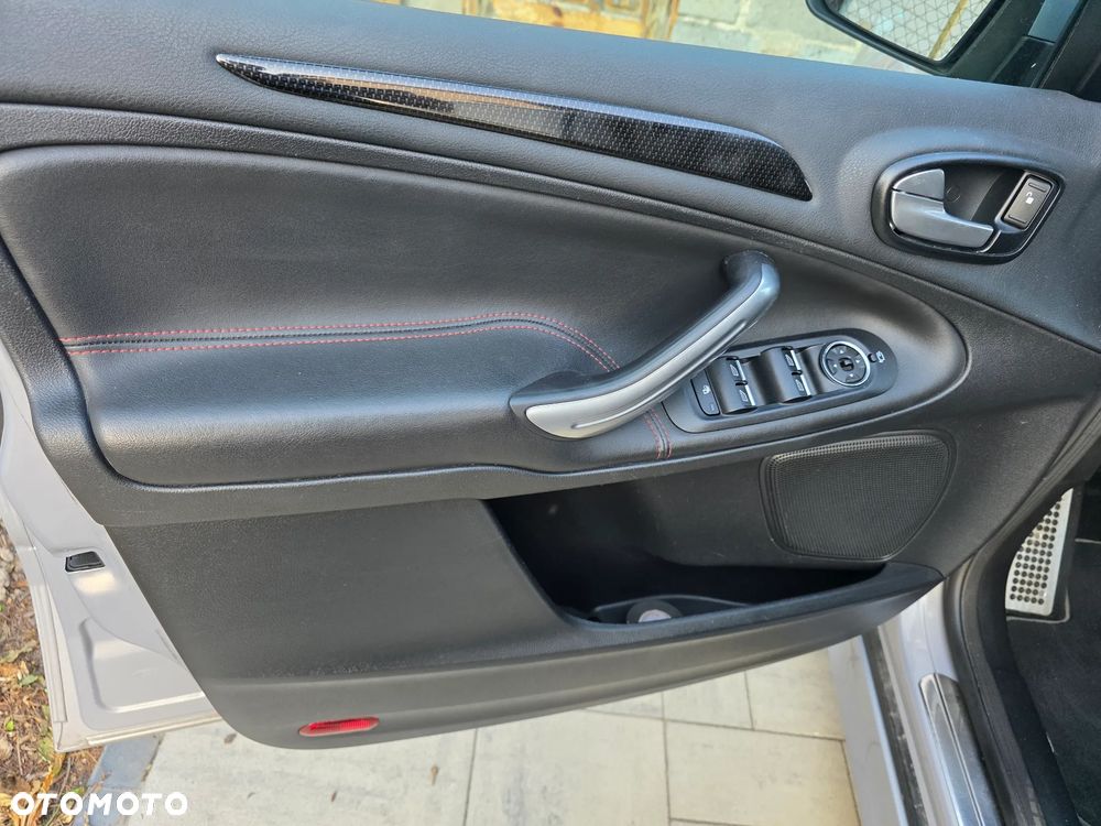 Ford S-Max - 16
