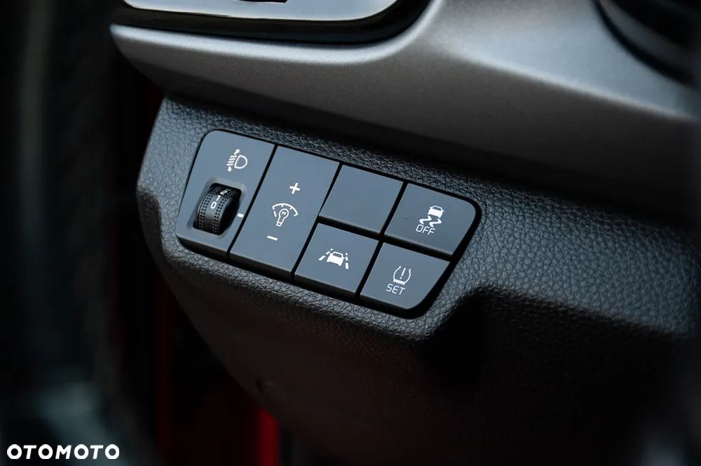Kia Rio 1.4 Platinum Edition - 34