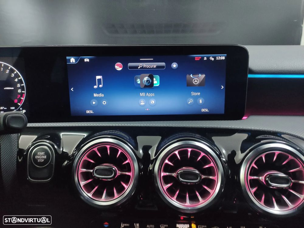 Mercedes-Benz A 250 e AMG Line - 14