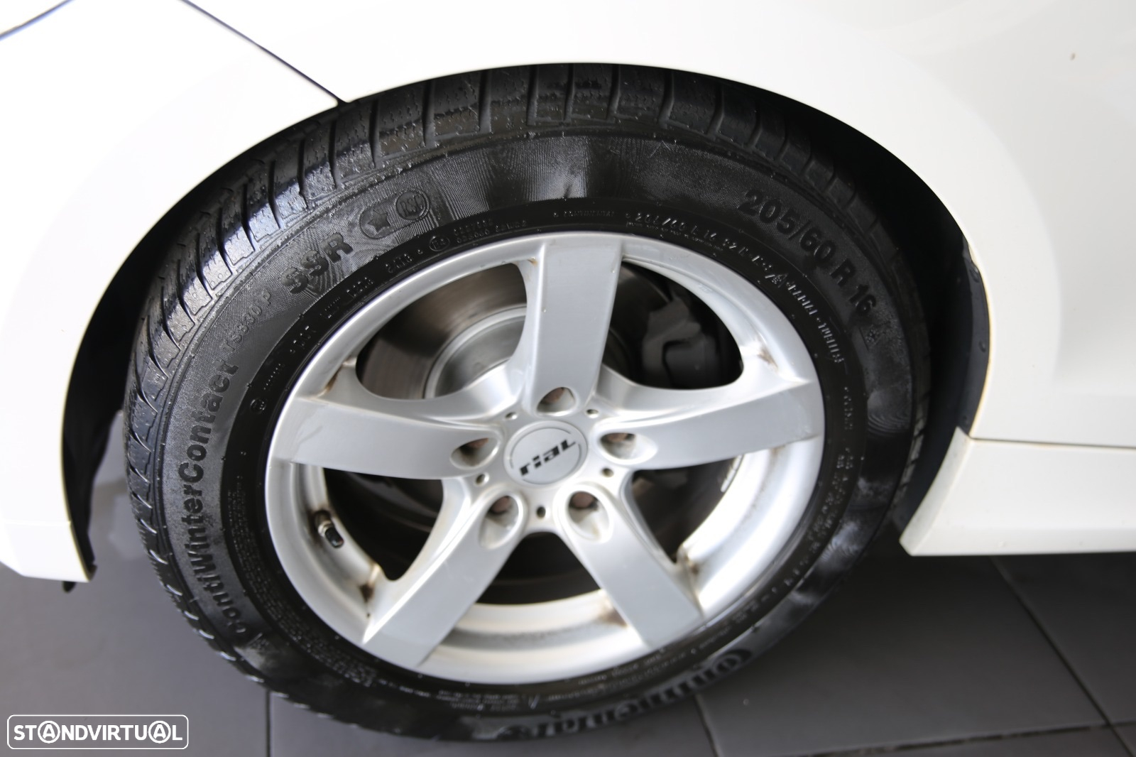 BMW 118 d Sport Line - 7