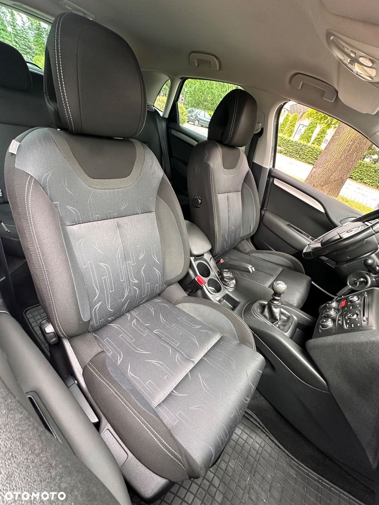 Citroën C4 e-HDi 110 Business Class - 31
