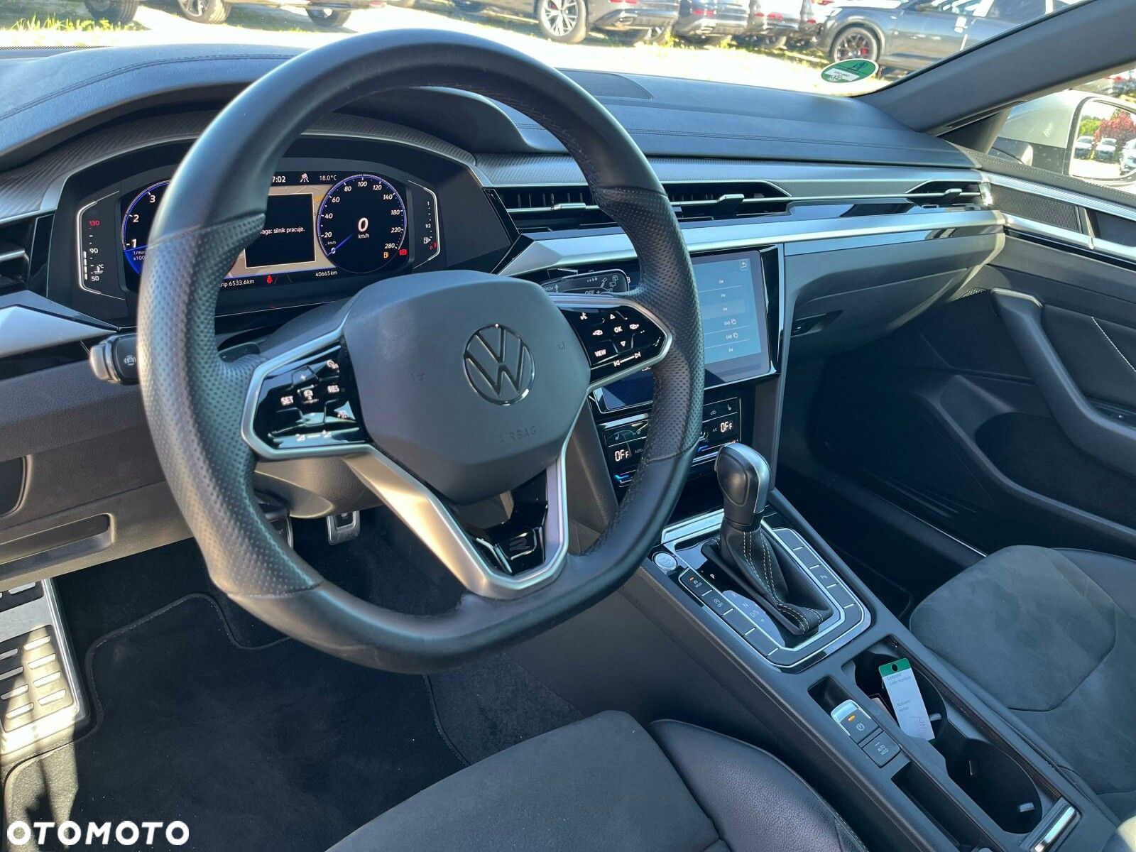 Volkswagen Arteon 2.0 TSI R-Line DSG - 9