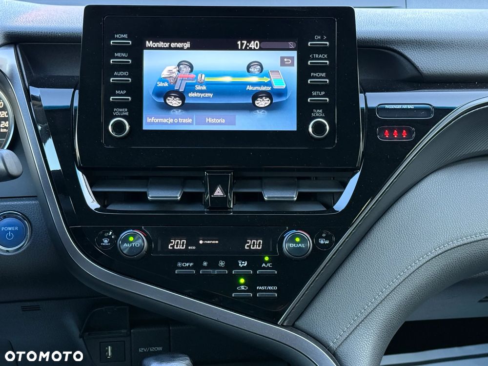 Toyota Camry 2.5 Hybrid Comfort CVT - 7