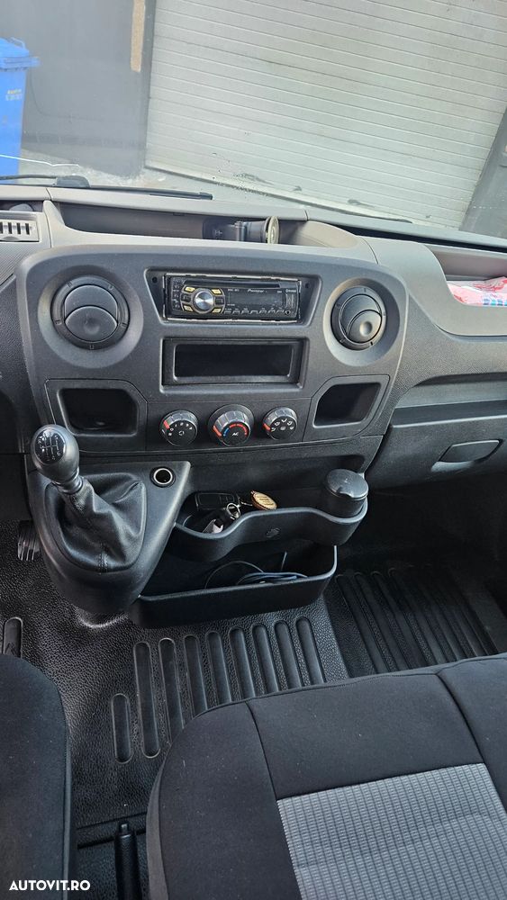Renault Master - 10