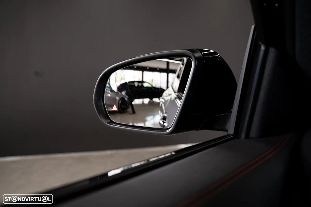 Mercedes-Benz GLA 250 e AMG Line - 49