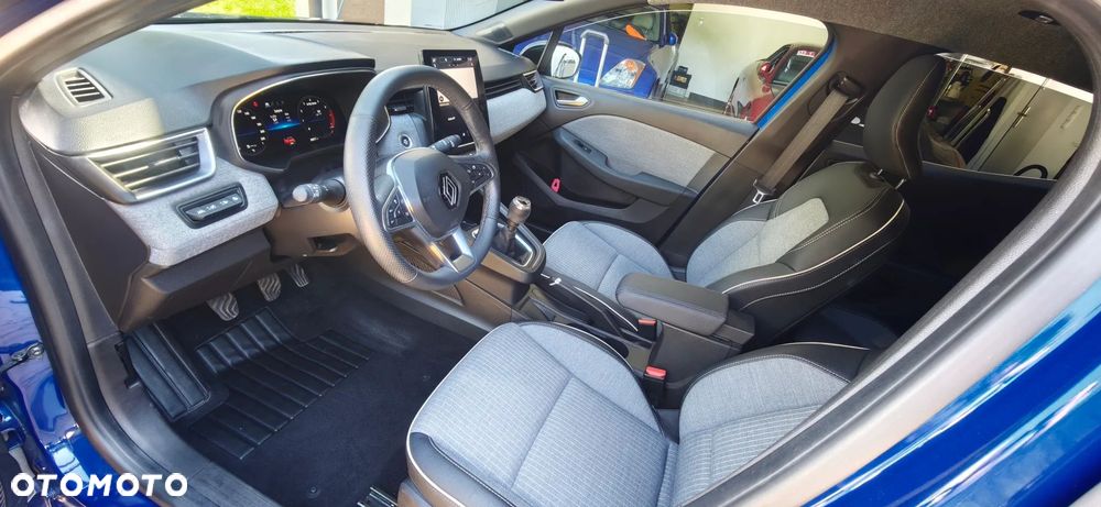 Renault Clio 1.0 TCe Techno - 13