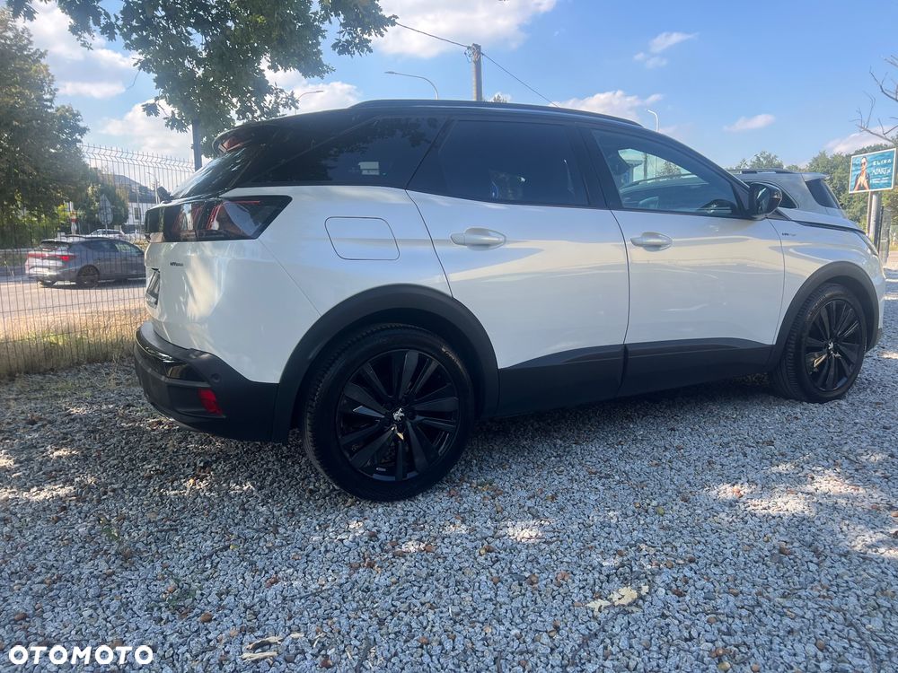 Peugeot 3008 Plug-In Hybrid 225 e-EAT8 GT - 5