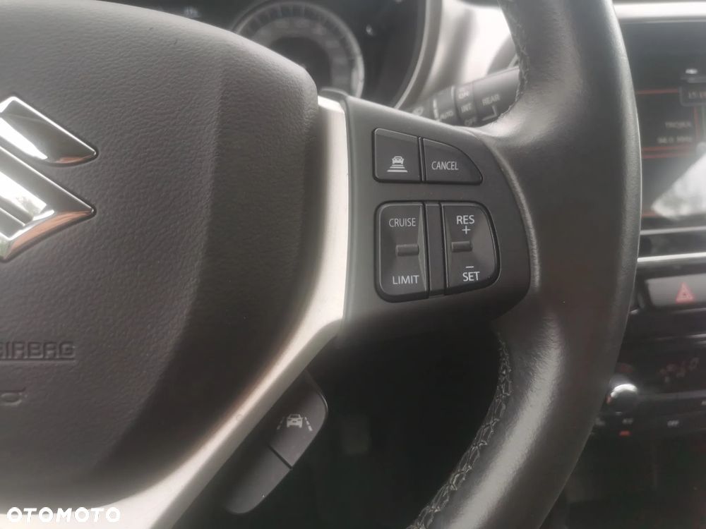 Suzuki Vitara 1.4 Boosterjet Hybrid Automatik Comfort - 15