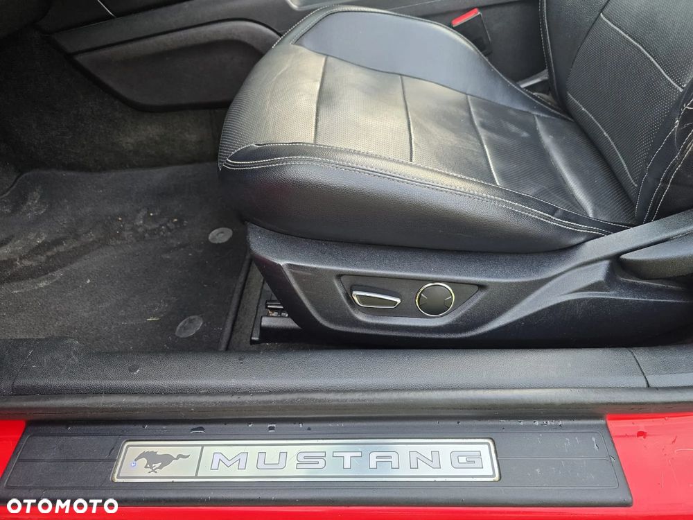 Ford Mustang 2.3 Eco Boost - 13