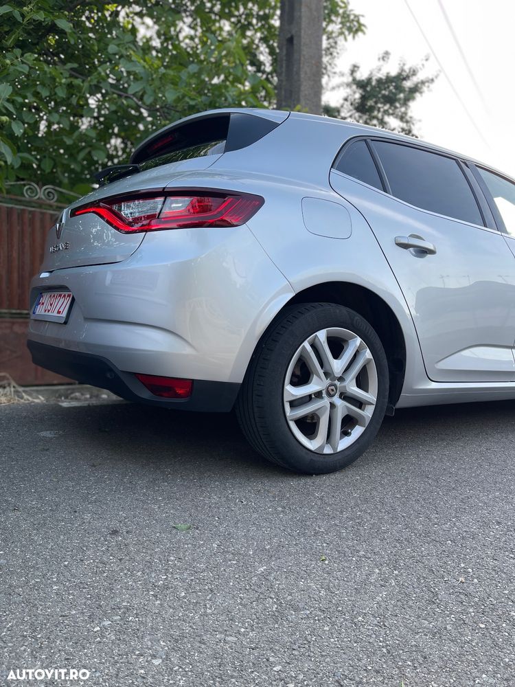 Renault Megane BLUE dCi 115 LIMITED - 8