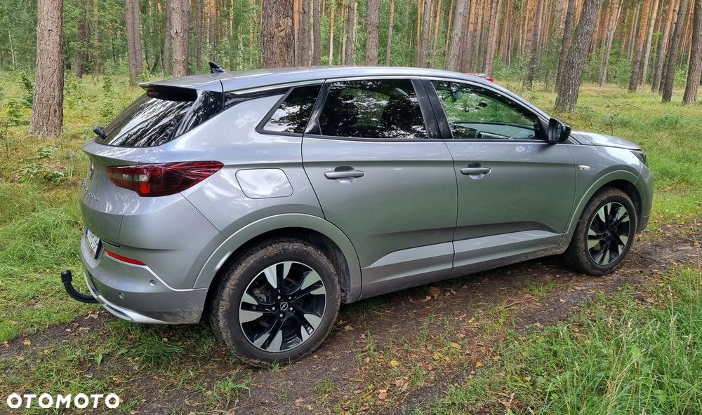 Opel Grandland X - 12