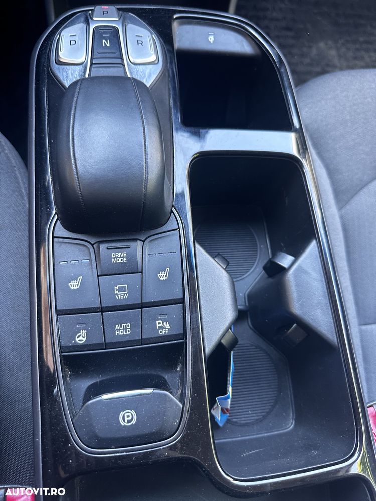 Hyundai IONIQ - 6