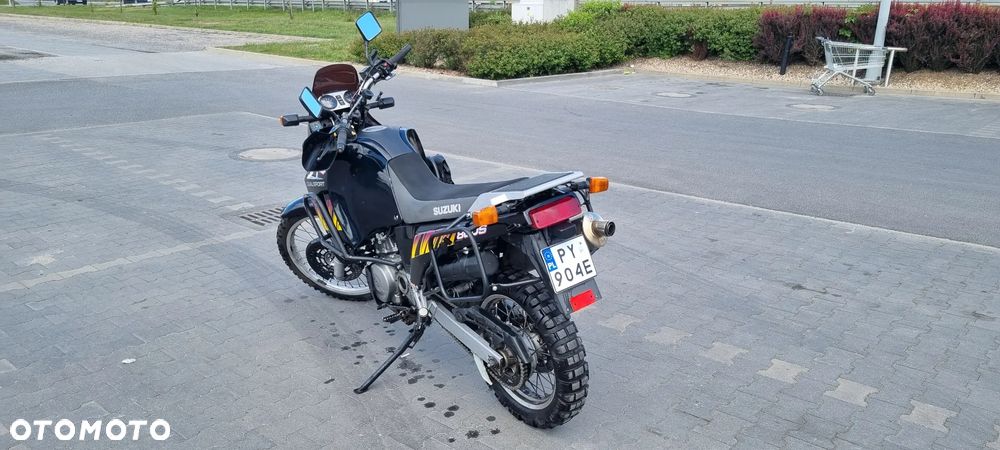 Suzuki DR - 7