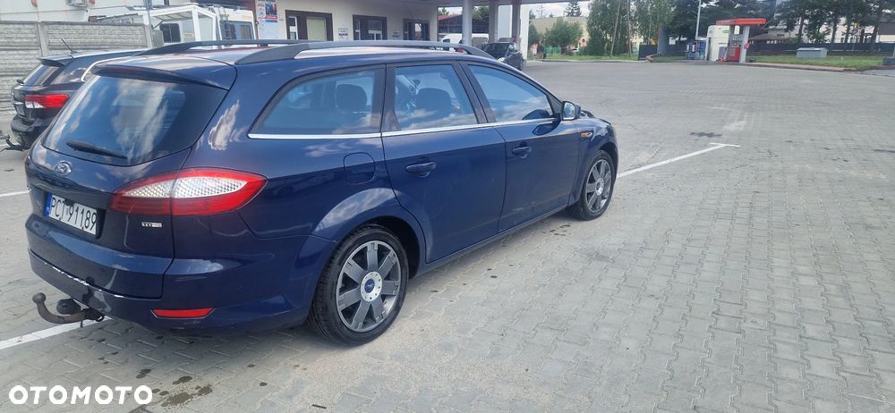 Ford Mondeo 2.0 TDCi Ambiente - 3