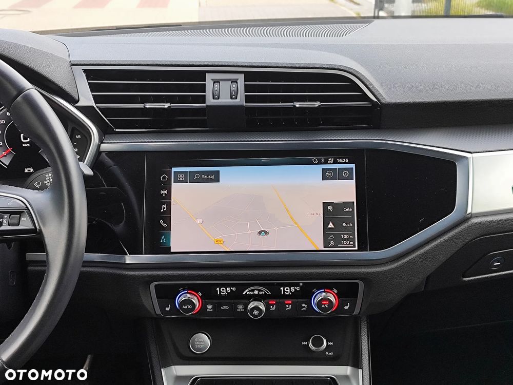 Audi Q3 - 12
