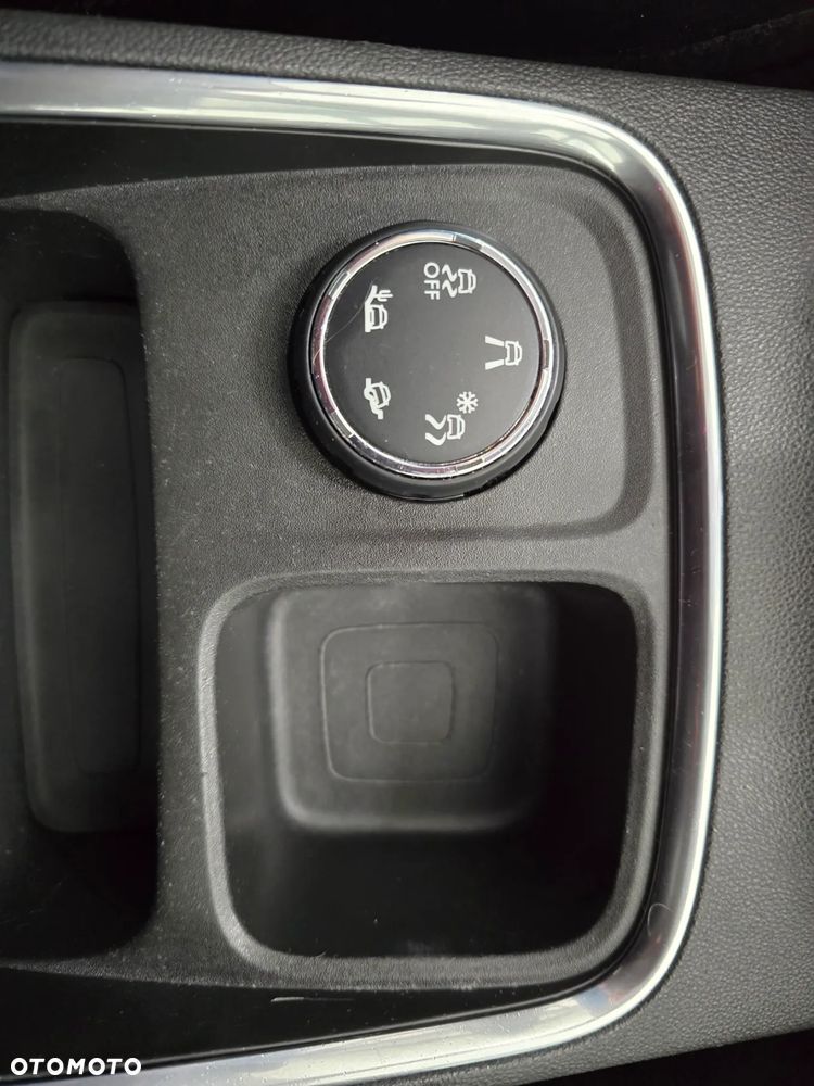 Opel Grandland X 1.6 D Start/Stop Business INNOVATION - 24