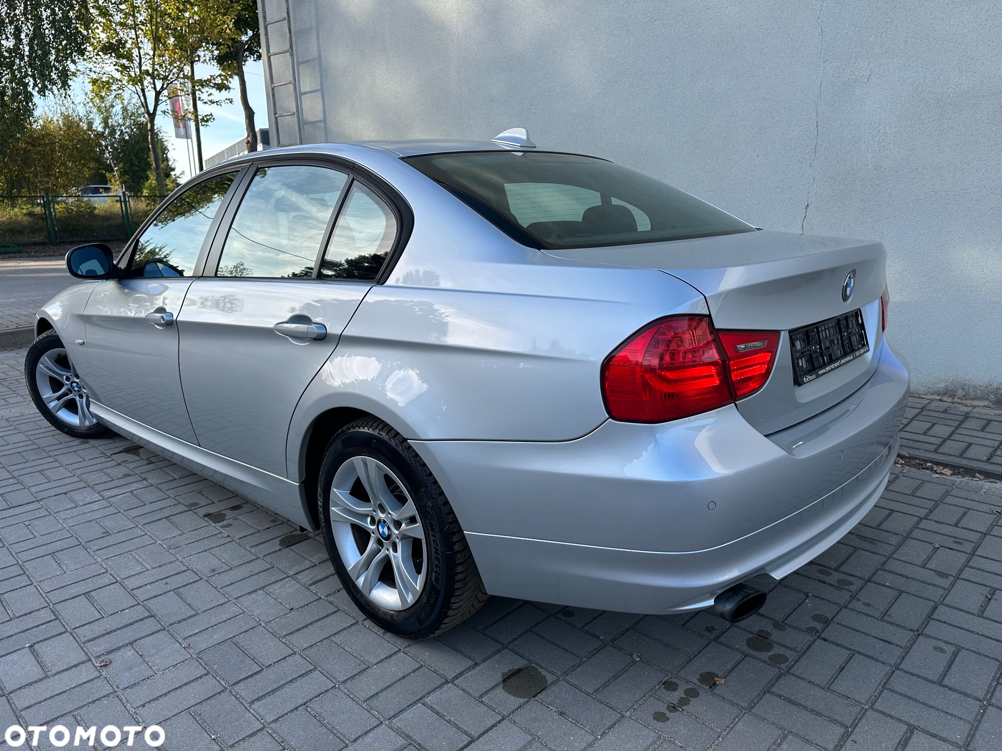 BMW Seria 3 318i - 6