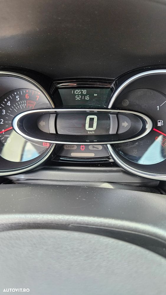 Renault Clio - 10