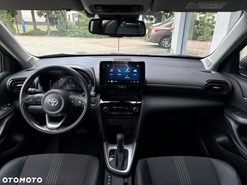 Toyota Yaris Cross - 13