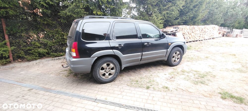 Mazda Tribute - 6