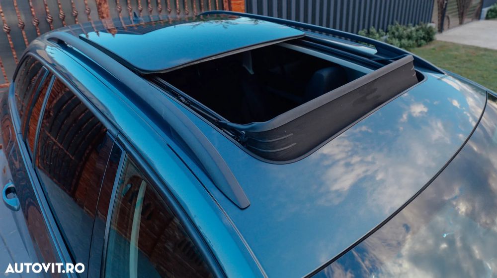 Skoda Octavia Combi Diesel 1.6 TDI DSG Style - 21