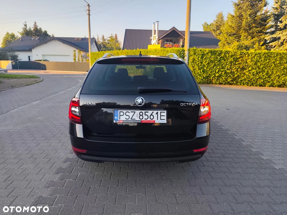 Skoda Octavia 2.0 TDI DSG Premium Edition - 13