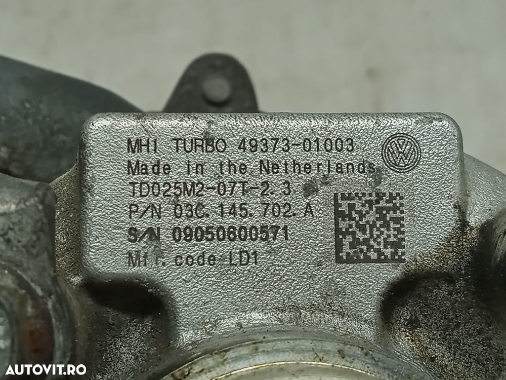 Turbo turbina 1.4 tsi cax 03c145702a Volkswagen VW Jetta 6 [2010 - 20 - 3