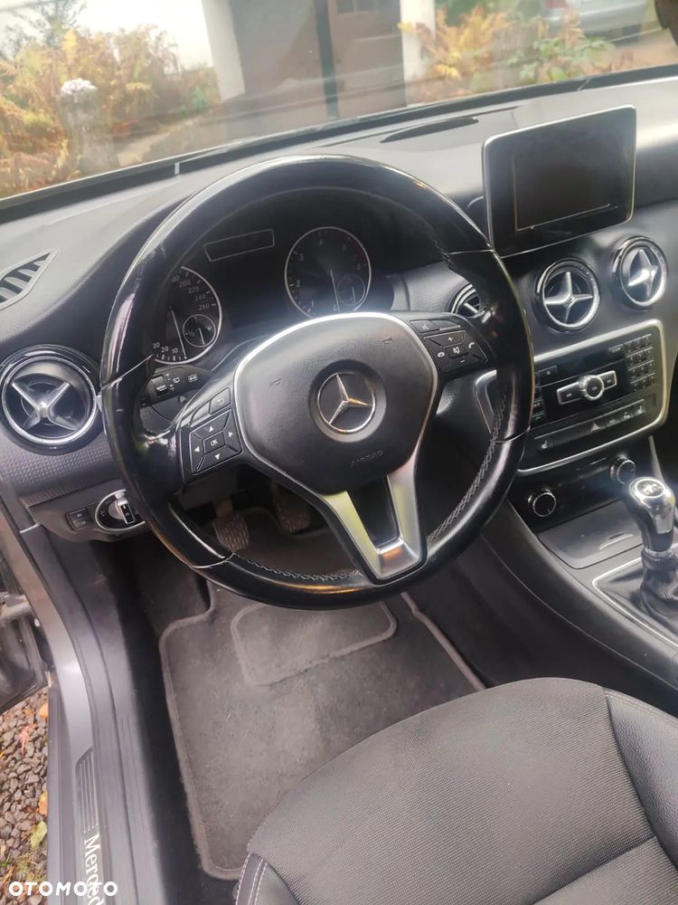 Mercedes-Benz Klasa A 180 CDI BlueEffICIENCY Edition - 13