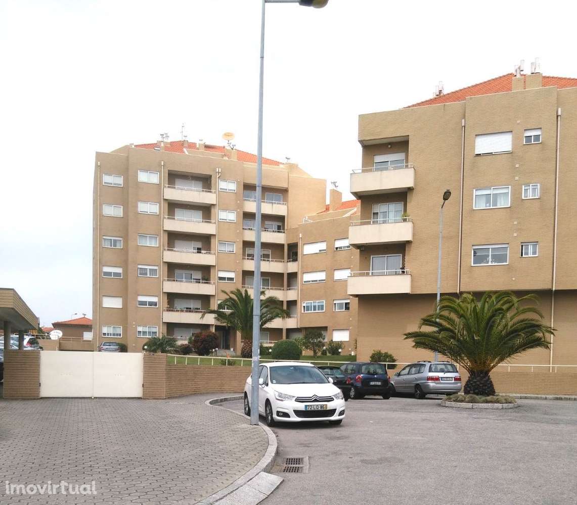 Garagem Individual - Vilar do Paraíso (Quinta das Rosas) - Grande imagem: 5/10