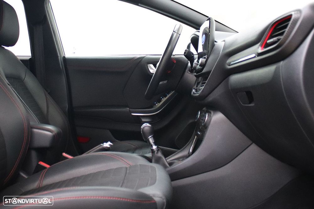 Ford Puma 1.0 EcoBoost MHEV ST-Line X - 22