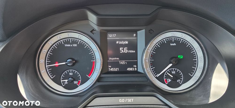 Skoda Octavia 1.6 TDI Style DSG - 5