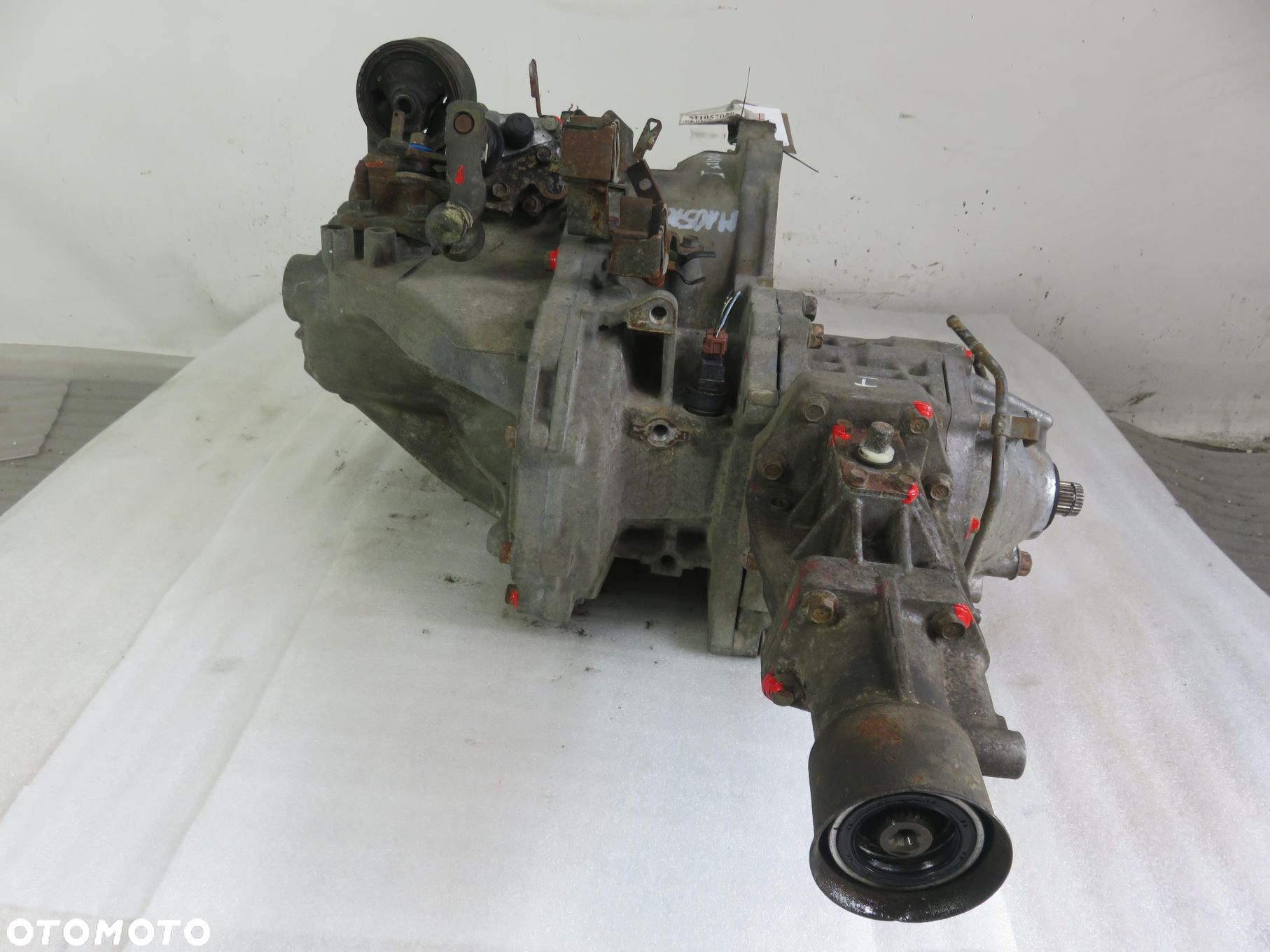 SKRZYNIA BIEGÓW MITSUBISHI OUTLANDER 2.0 4WD  W5M421Z4B2 - 4