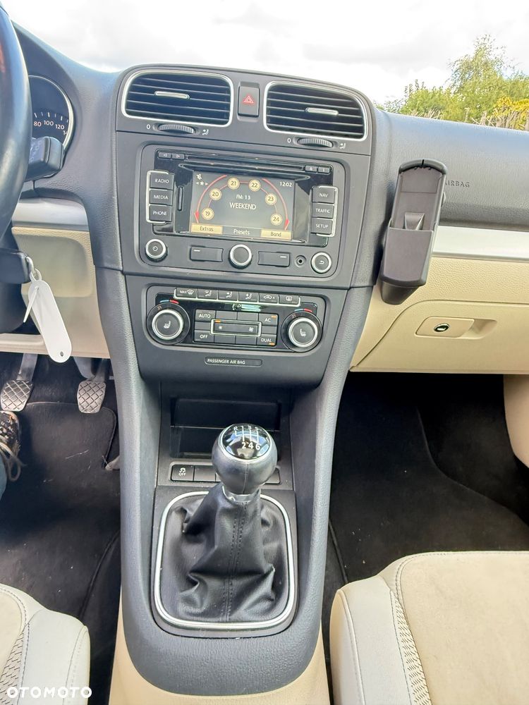 Volkswagen Golf - 40