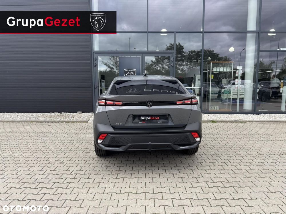 Peugeot 408 - 7