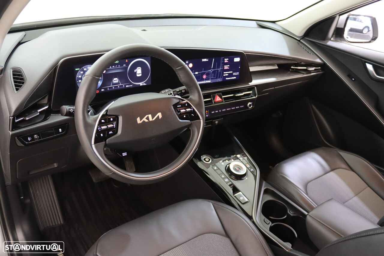 Kia Niro EV 64kWh Drive - 3