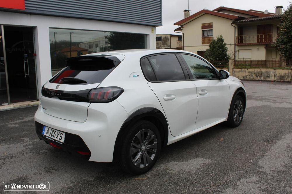 Peugeot e-208 50 kWh Allure - 7