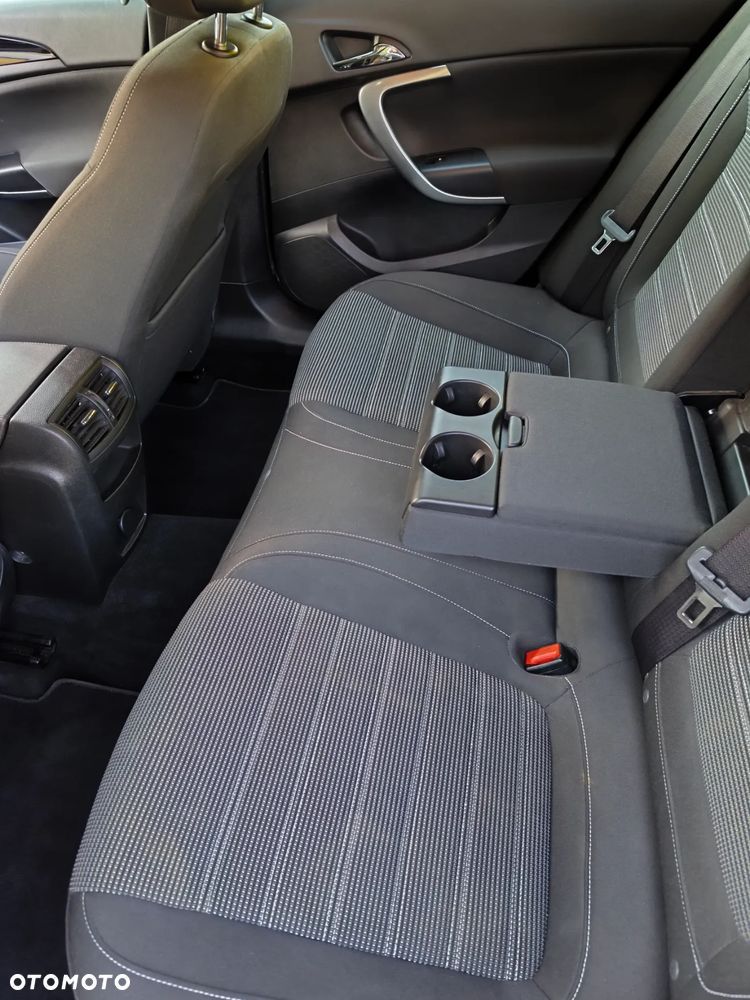 Opel Insignia - 14