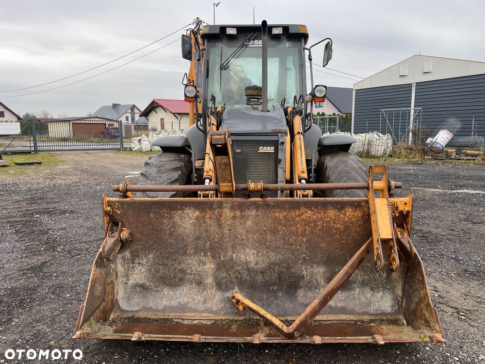 Case 695 Super R - 8