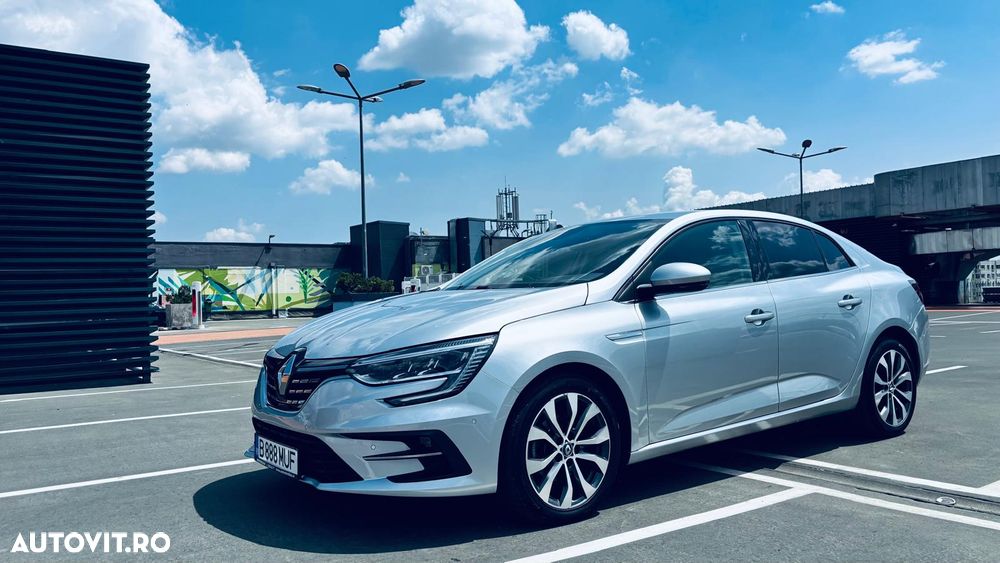 Renault Megane TCe 140 GPF EDC Techno - 11