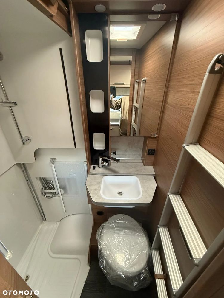 KNAUS TOURER VAN 500 MQ SMC EDITION 20 JAHRE 2 ŁÓŻKA FV23% HAK - 18