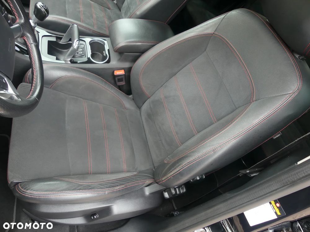 Ford S-Max 2.0 TDCi DPF Trend - 24