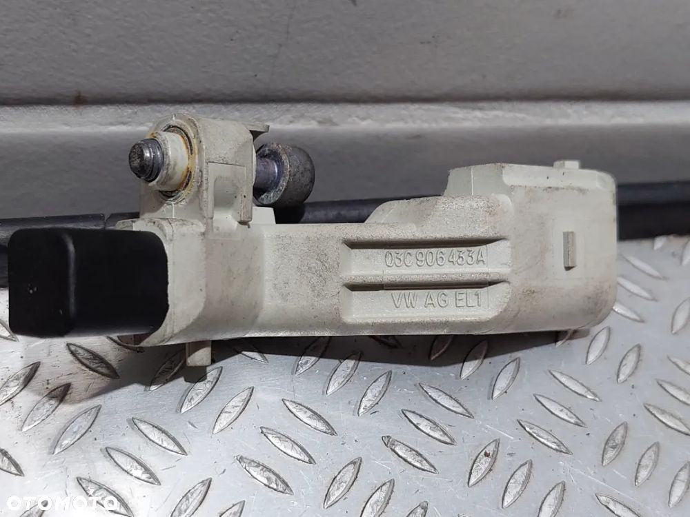 CZUJNIK POŁOŻENIA WAŁU SEAT LEON II NR 03C906433A - 2